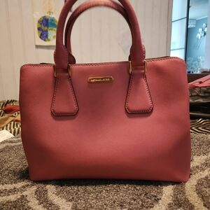 AUTHENTIC MICHAEL KORS HANDBAG MEDIUM SIZED
